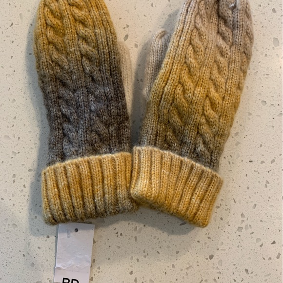 BP. Nordstom Cable Knit Fleece Lined Ombre Mittens, NWT - Picture 1 of 5